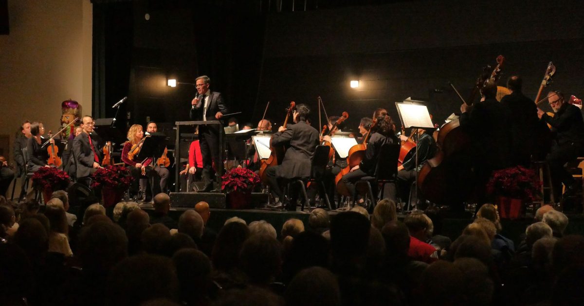 Christmas Pops with the Victoria Symphony