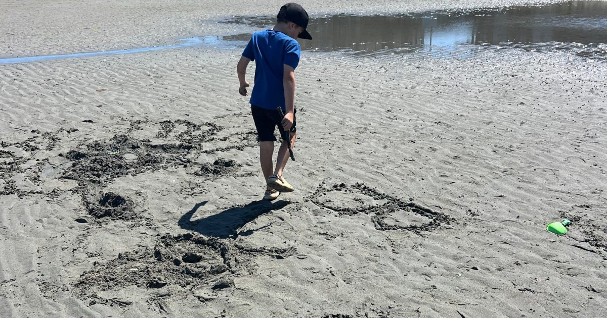 Beach Week - Summer Art Camp - Creative Kids at the MAC