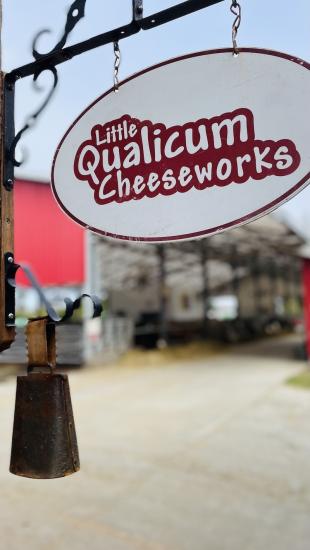 Little Qualicum Cheeseworks sign