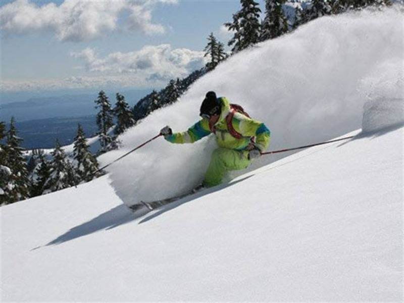 skiing