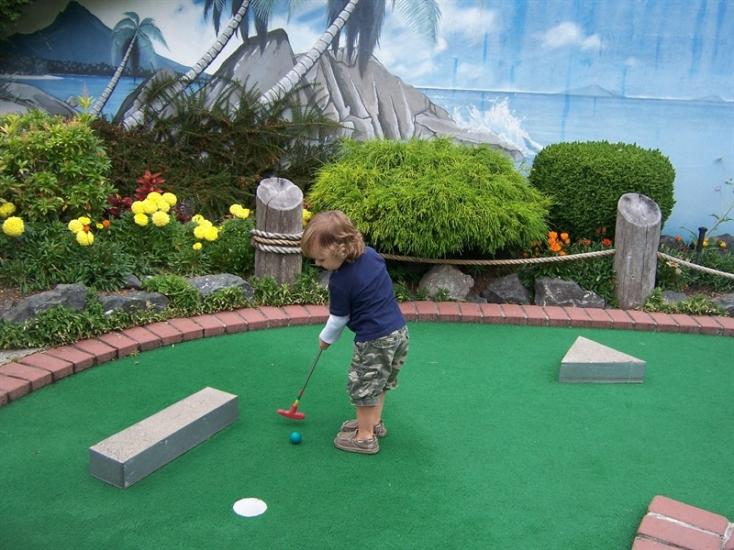 mini golf